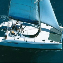 Fountaine Pajot Lucia 40