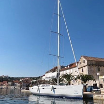 Hanse 470