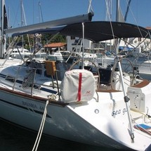 Bavaria 44