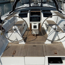 Hanse 505