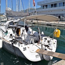 Beneteau First 35