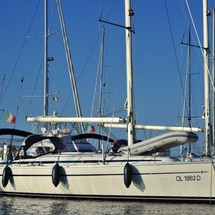 Bavaria 38