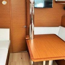 Jeanneau Sun Odyssey 389