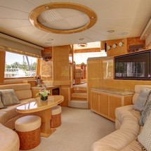 Mckinna 57 pilothouse