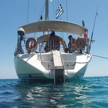 Triton 48