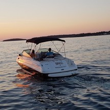 Chaparral 215 SSi