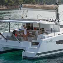 Fountaine Pajot Lucia 40