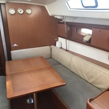 Beneteau Oceanis 43