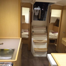 Beneteau Oceanis 38