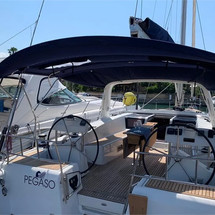 Beneteau Oceanis 58