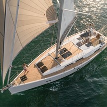 Hanse 458