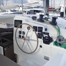 Fountaine Pajot Lucia 40