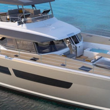 Fountaine Pajot Power 67