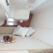 Beneteau Oceanis 37