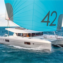 Lagoon 42