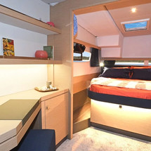 Fountaine Pajot Lucia 40