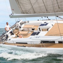 Hanse 548