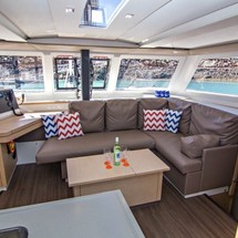 Fountaine Pajot Lucia 40