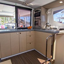 Fountaine Pajot Lucia 40