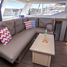 Fountaine Pajot Lucia 40