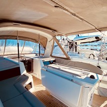 Beneteau Oceanis 51.1