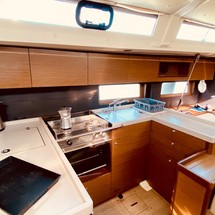 Beneteau Oceanis 51.1