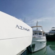 Azimut 55