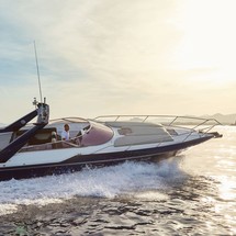 Sunseeker custom 37.40ft