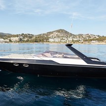 Sunseeker custom 37.40ft