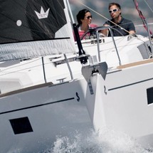 Beneteau Oceanis 38.1