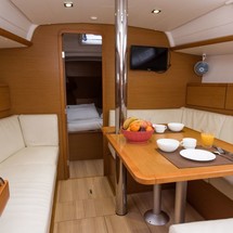 Jeanneau Sun Odyssey 379