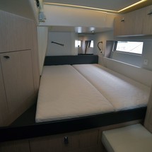 Beneteau Oceanis Yacht 62