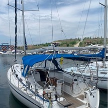 Bavaria 44