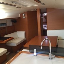 Jeanneau Sun Odyssey 439