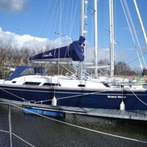 Hanse 370