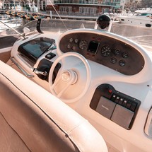 Azimut 58