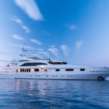 Benetti 100