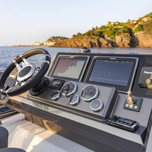 Galeon 460 Fly