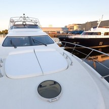 Azimut 68