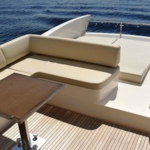 Azimut 58