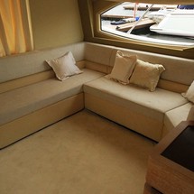 Azimut 58