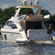 Azimut 58