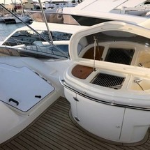 Azimut 68