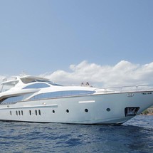 Azimut 116