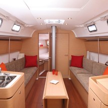 Beneteau First 40