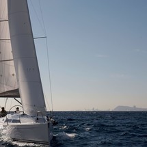 Hanse 320