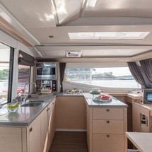 Fountaine Pajot Helia 44