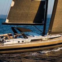 Beneteau Oceanis Yacht 62