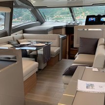 Ferretti 450