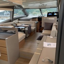 Ferretti 450